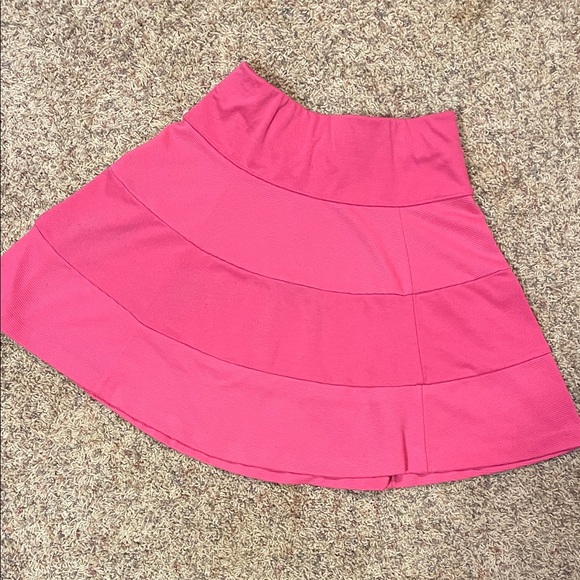 Elle Vibrant Pink Mini Skirt - Picture 1 of 4